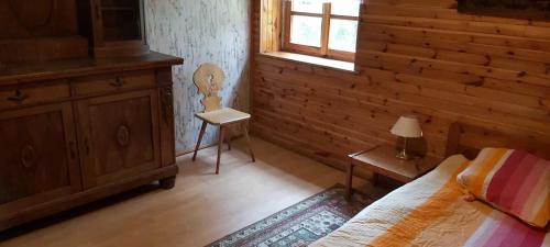 Czereśniowy Dom dom na imprezy kawalerskie bunkry warsztaty (Czeresniowy Dom dom na imprezy kawalerskie bunkry warsztaty) in Chycina