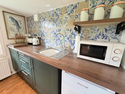 Oak View Lodge: Cosy, Countryside Retreat in Мейбоул