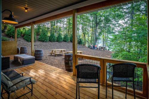 Double Decker Dock with Sunset Views in Marion