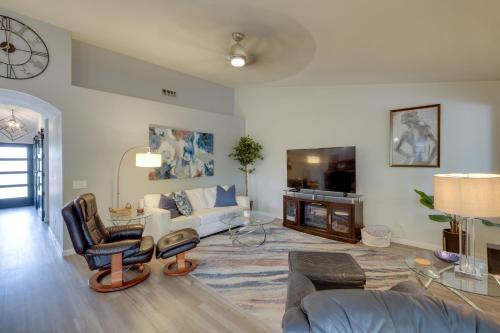 Golf, Swim, Play & Relax! Gated Sun Lakes Home in Sun Lakes