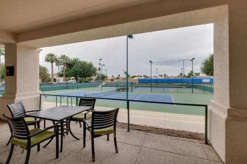 Golf, Swim, Play & Relax! Gated Sun Lakes Home in Sun Lakes