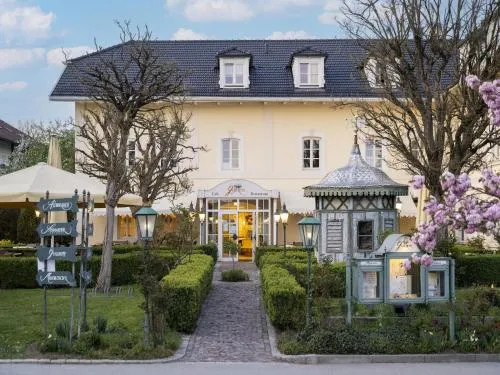 Geräumige Ferienwohnung im Sammareier Gutshof in Bad Birnbach in Bad Birnbach, Deutschland