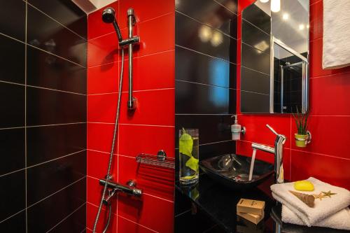 Semiramis Guesthouse - image 9
