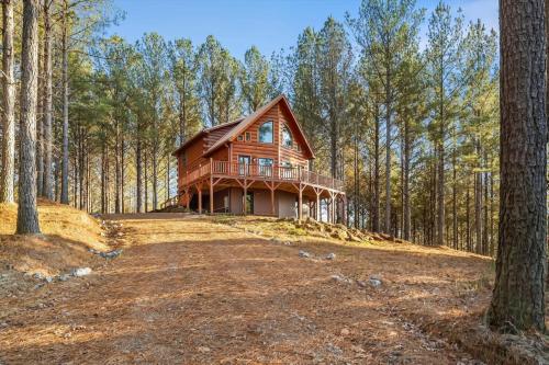Carolina Chalet in Green Hill