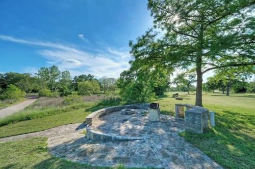 Buda Garden Getaway in Kyle (TX)