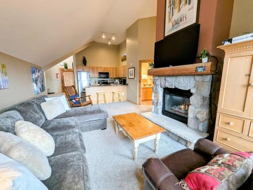 Buffalo Lodge 8422 by SummitCove Lodging in Colorado, Keystone