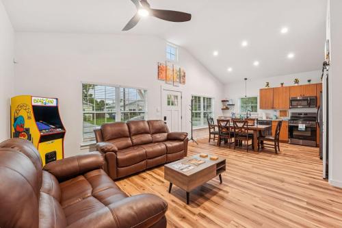 Large Group Stay 2 Homes 20 Guests – khách sạn tại Khac