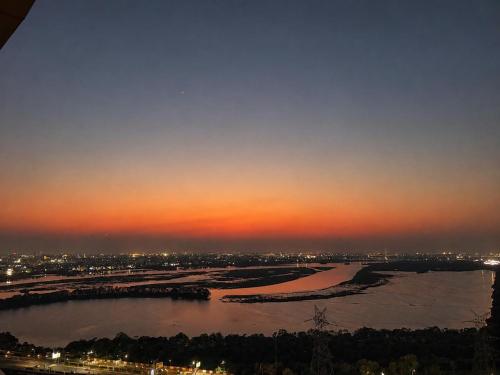 Fortunestays City River View Studio - Noida