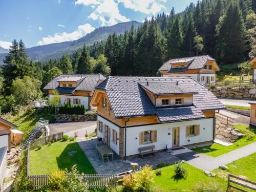 Im grünen Herzen in Donnersbachwald, Österreich