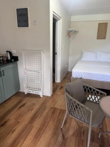 Studio Flat in Anse De Mai