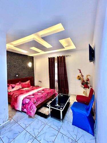 FOCUS hotel in บาฟูซซัม