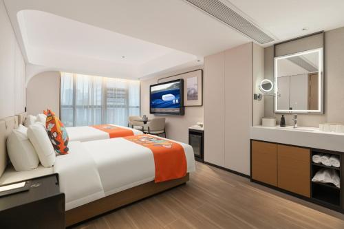 room detail thumbnail 1