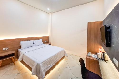 Hotel Abbas Syariah RedPartner in Kudus