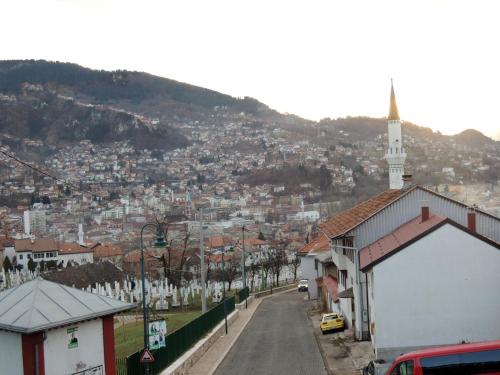 Hotel Aziza - image 2