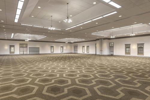 Four Points by Sheraton Milwaukee Airport - image 28