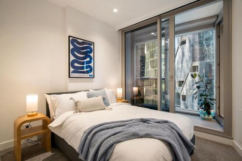 27th on Little Lonsdale 1 Bed 1 Bath Retreat for 2 in Other