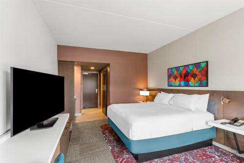 Hilton Garden Inn Corning Downtown - image 24