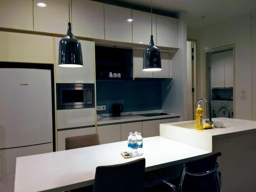 Kitchen, Platinum KLCC by Keystone House in Little India