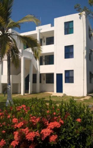 Garden, Apartamentos Las Mucuras in Covenas