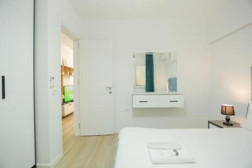Miku Apartment-Brand New at Wilson Square - image 4