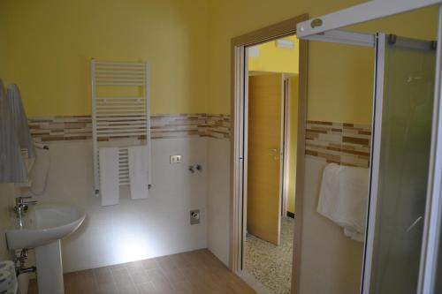 Bathroom, A1 Girasole B&B in Castelnuovo Di Porto