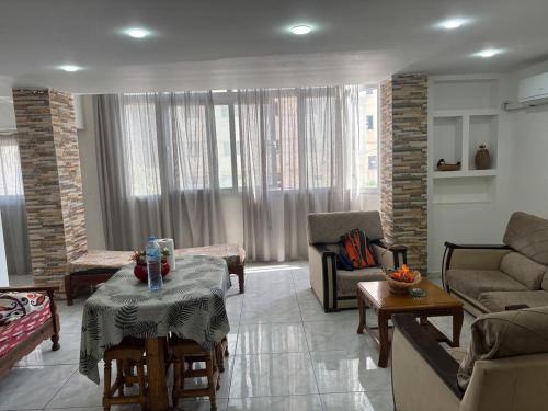 Comfortable family apartment just 2 step from the beach in Tichy