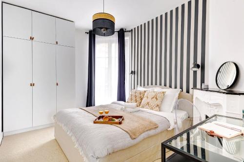 BnBNova - 1BR - Eiffel Tower & Seine - image 3