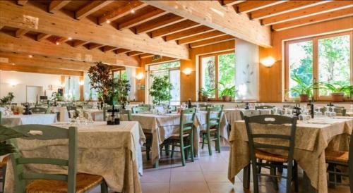 Albergo Ristorante Il Laghetto – Fiumalbo, KY