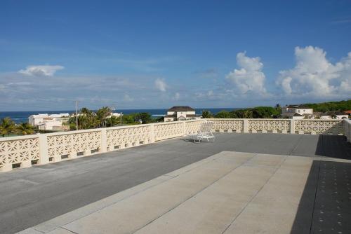 ระเบียง/ชานเรือน, Mermaid Apartments in เซนต์ฟิลิป