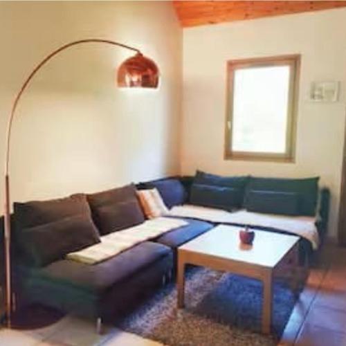 Maison cosy au calme - Isolée - WIFI (Maison cosy au calme - Isolee - WIFI) in Saint Firmin