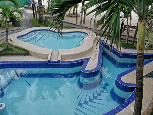 Mangodlong Rock Resort in Camotes-saari