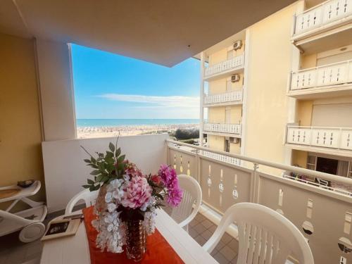 Spacious beachfront apartment with terrace