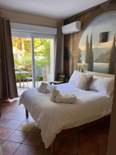 1 double bed