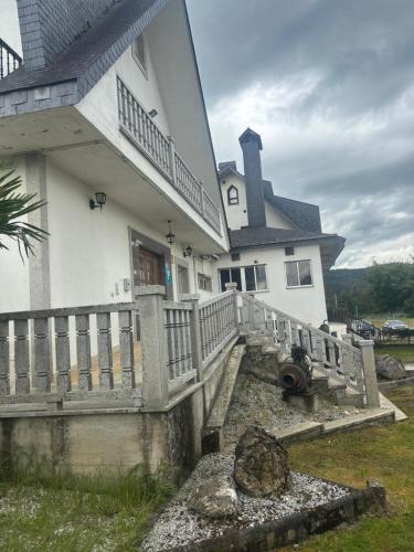 Viesnīcas āriene, Pensión Parrillada Nosa Terra (Pension Parrillada Nosa Terra) in Bóveda (Galicia)