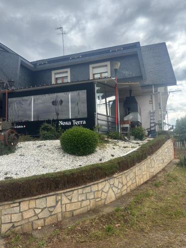 Viesnīcas āriene, Pensión Parrillada Nosa Terra (Pension Parrillada Nosa Terra) in Bóveda (Galicia)