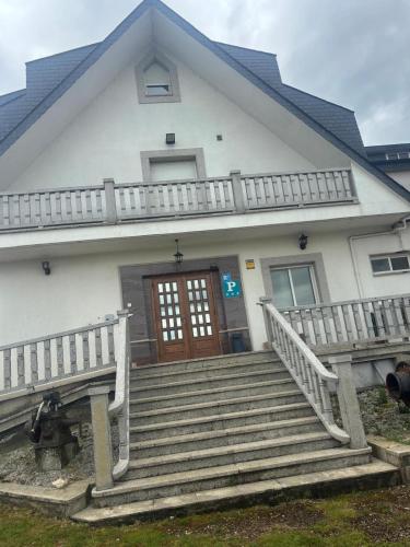 Pensión Parrillada Nosa Terra (Pension Parrillada Nosa Terra) in Bóveda (Galicia)