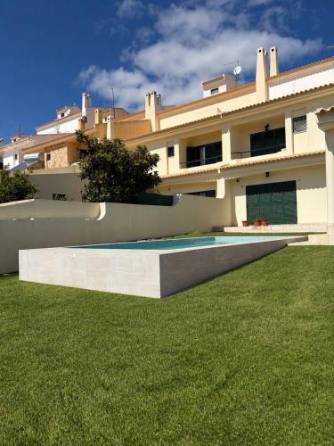 Swimming pool, Albufeira Vianna Villa, Pool and Barbecue in Other