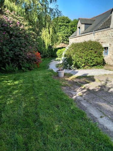 maison a locrio in Guern