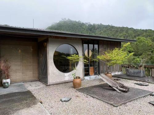 Limu Mountain Forest Park in Qiongzhong Li and Miao