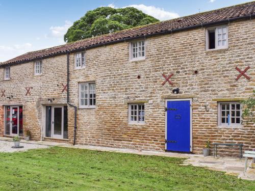 Exterior view, Low Hall Barn in East Ayton