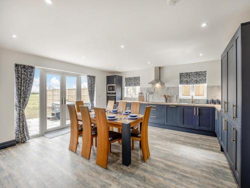 virtuve, Cowslip Cottage - Uk47072 in Saleby