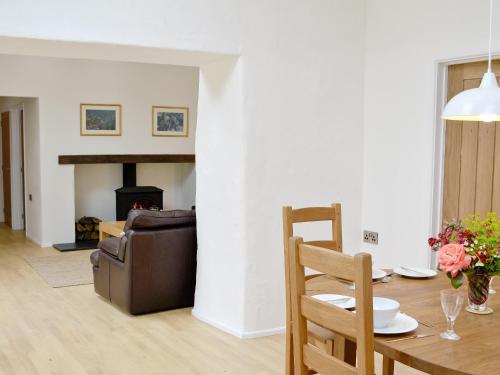 virtuve, Swallow Barn-Ow2 in Bosherston