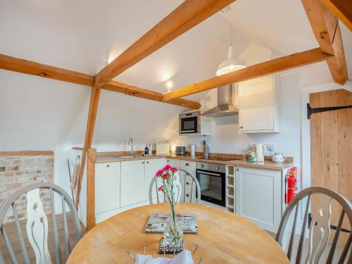 virtuve, The Hay Barn - Ukc4135 in Arlingham