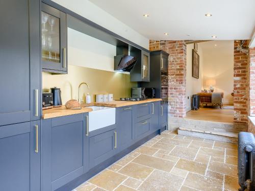 virtuve, Enchanted Cottage - Uk12756 in Salhouse