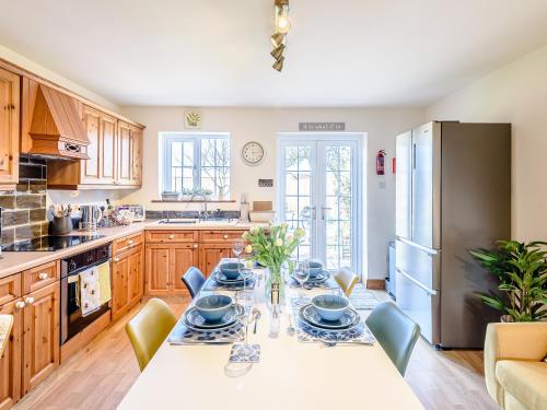 virtuve, Lilium Cottage in North Somercotes