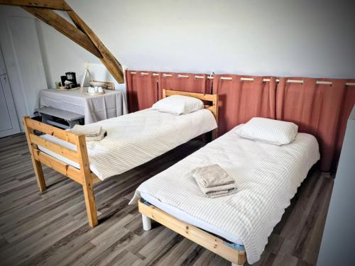 Logement 6 pers - Proche circuit des 24h du Mans in Monce-en-Belin