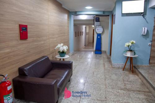 Londres Royal Hotel - Cama de alvenaria in Londrina