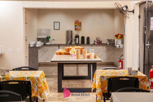 Londres Royal Hotel - Cama de alvenaria in Londrina