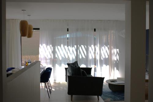 Maison moderne avec jardin Proche plage in Ліон-сюр-Мер
