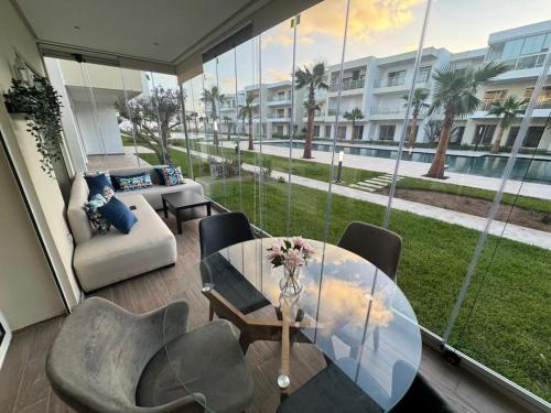 Cozy apartment with pool view in Sidi Rahal